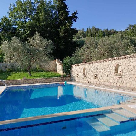 Pool Villa Grigoris Aspiotades Ngoại thất bức ảnh