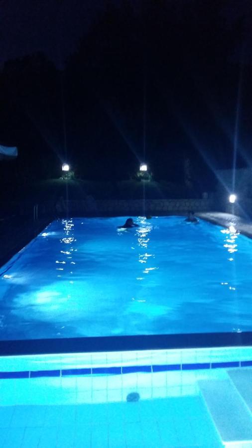 Pool Villa Grigoris Aspiotades Ngoại thất bức ảnh