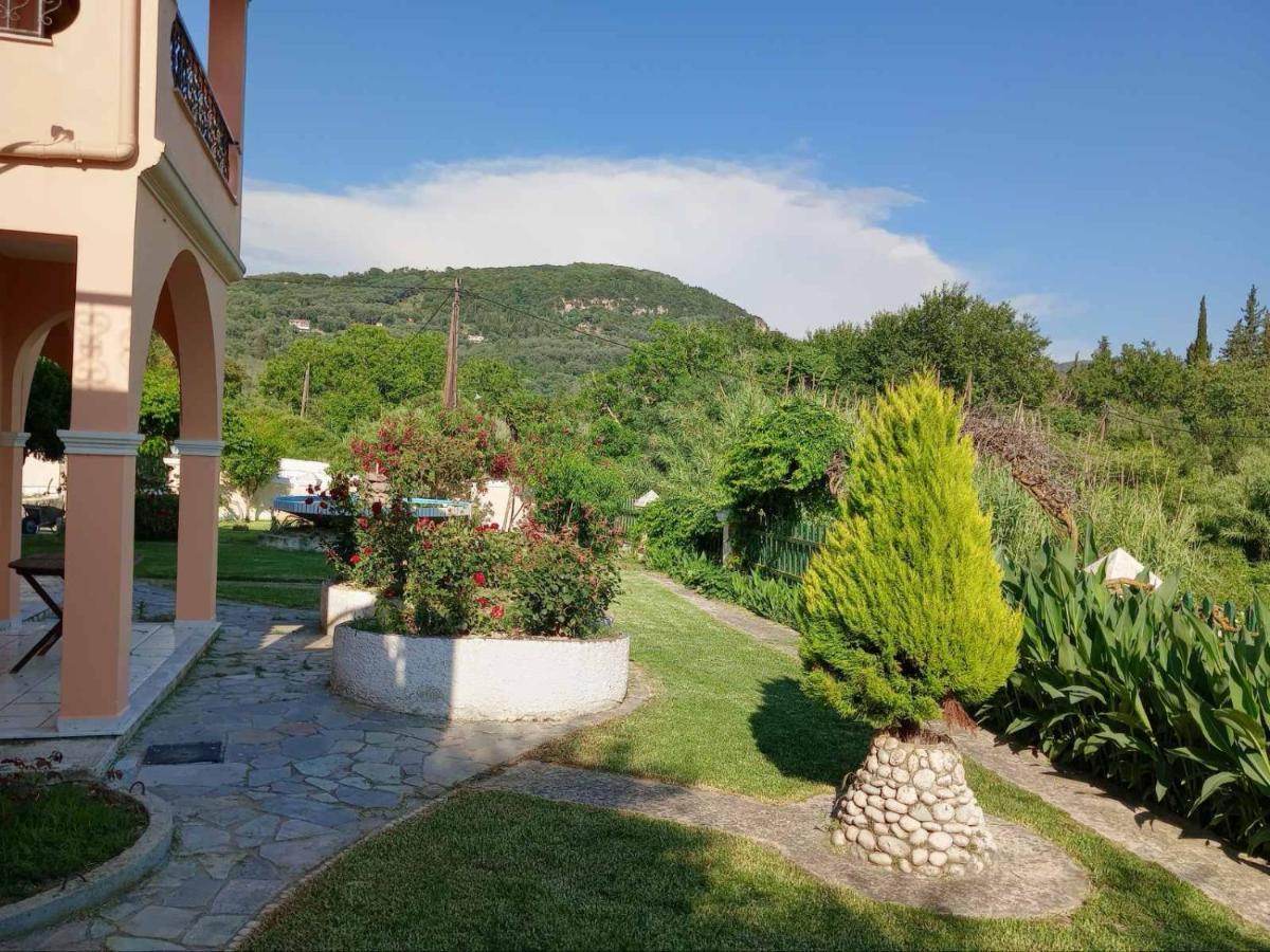 Pool Villa Grigoris Aspiotades Ngoại thất bức ảnh
