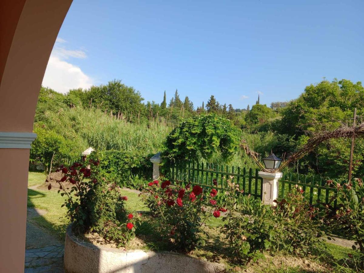 Pool Villa Grigoris Aspiotades Ngoại thất bức ảnh